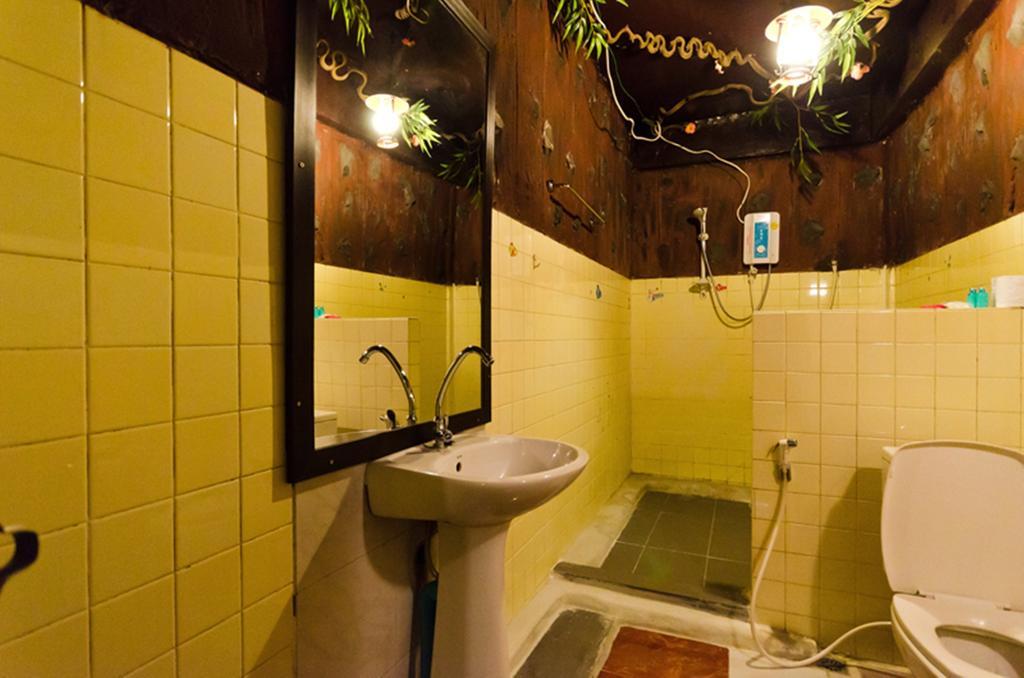 Eight Plus Hotel กรุงเทพมหานคร ภายนอก รูปภาพ