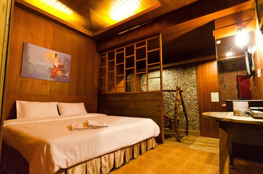 Eight Plus Hotel กรุงเทพมหานคร ห้อง รูปภาพ